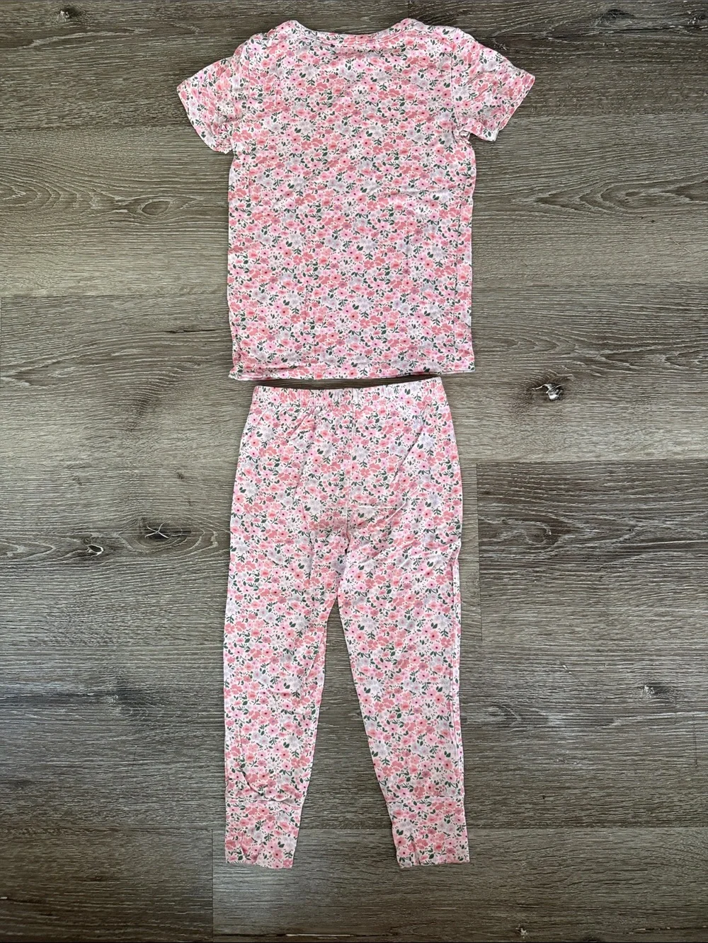 Posh Peanut Floral 2 piece pajamas size 3T